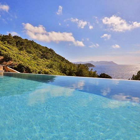 Kale Suites, Heated Pool In Winter, Adults Only Kas Exterior photo
